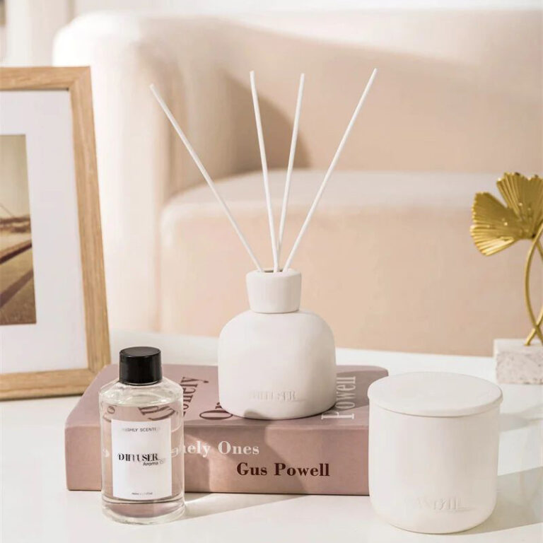 Wholesale-Hot-Selling-Pure-White-Reed-Diffuser-3
